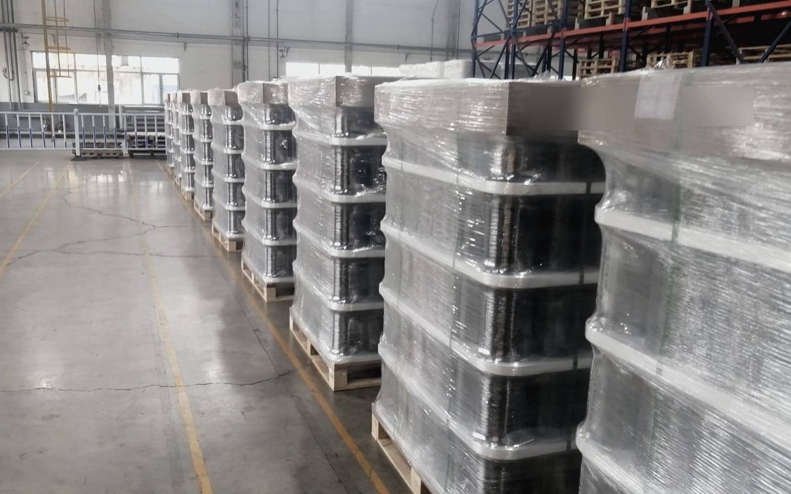 Packing photo confirmation for carbon fiber material quality control