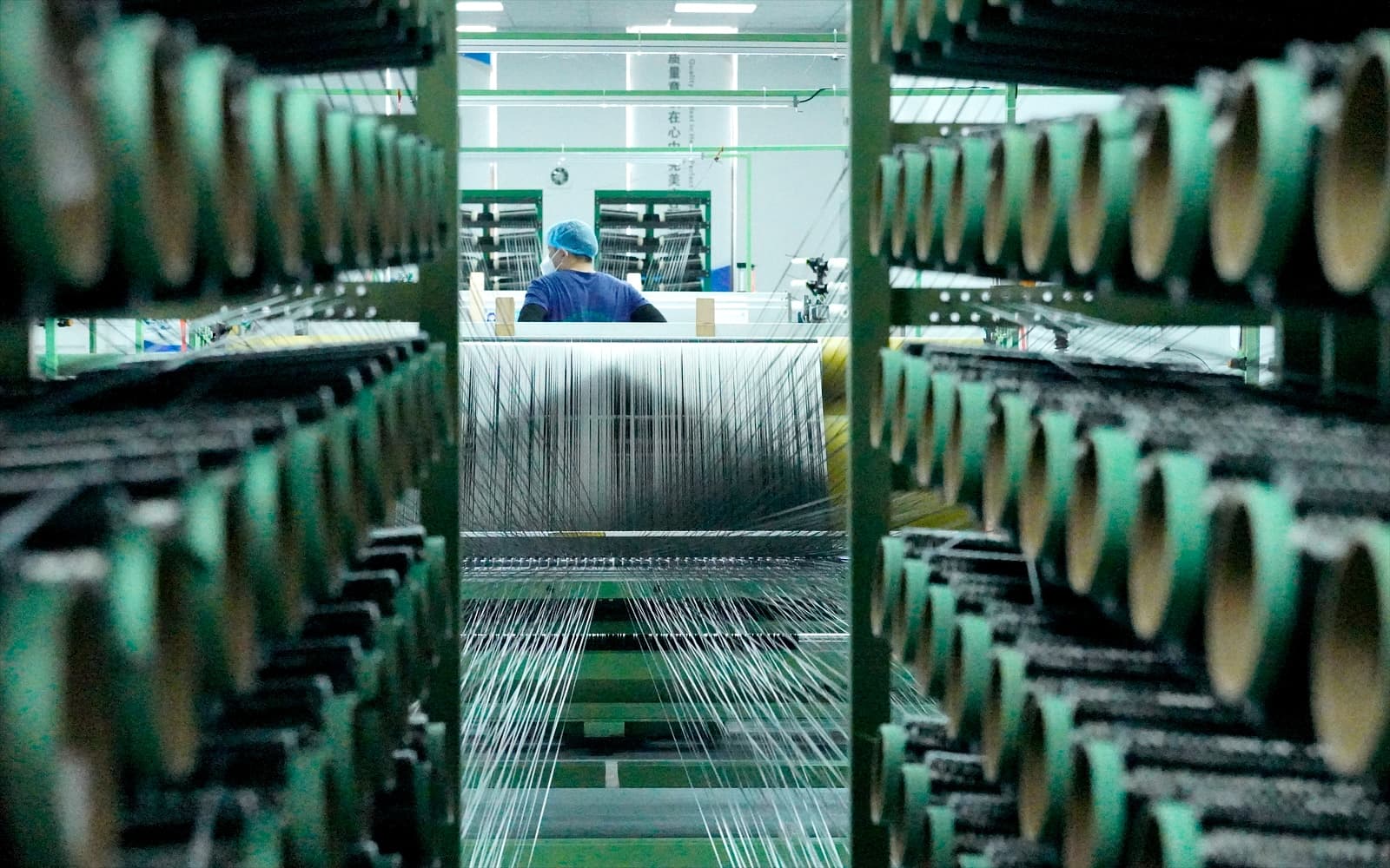 Width and warp preparation for carbon fiber material quality control